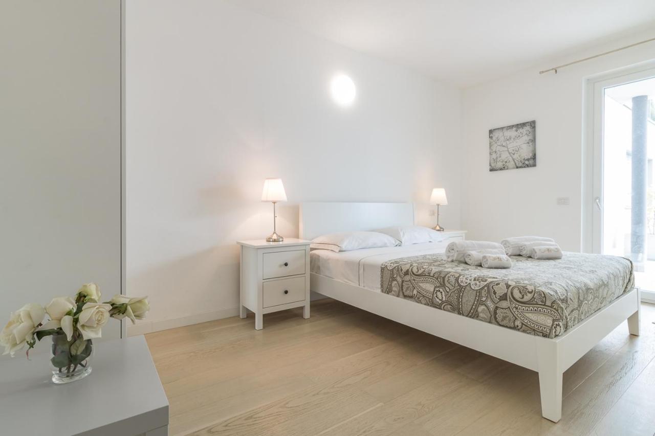 Apartment Azalea - Cremia Екстериор снимка